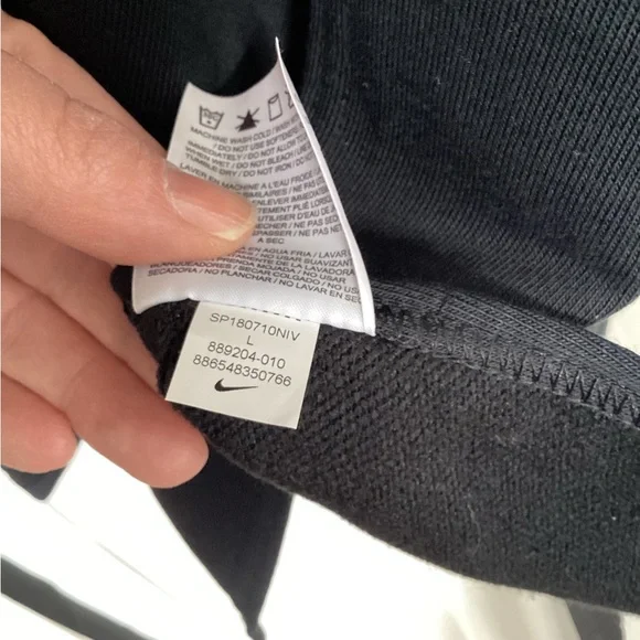 Nike Womens Dri-Fit Wrap Training Hoodie Size Large Black Athleisure 889204-010 - Picture 5 of 7